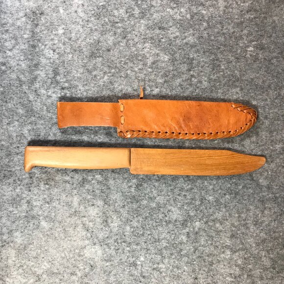 Wooden Knife Cuba with Sheath - Picture 4 of 5